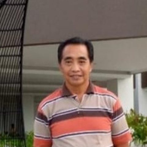 Harry S.